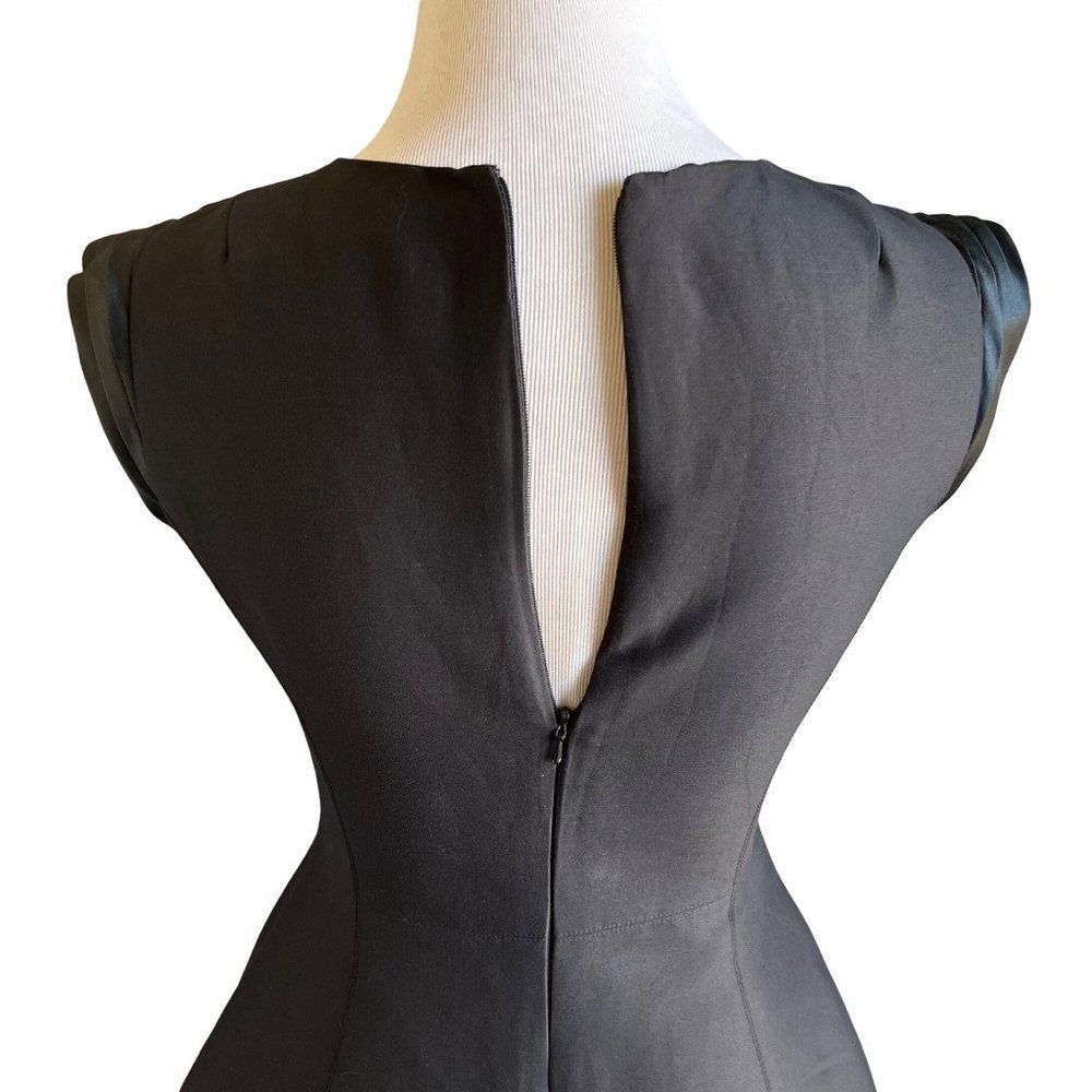 Halston Heritage A Line Black Dress Pockets Size 4 - Picture 5 of 9